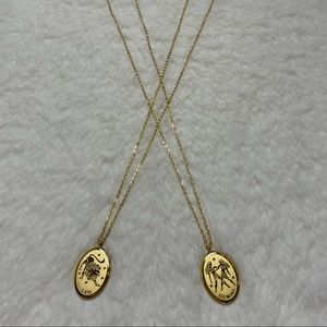 Gemini, Leo Necklace_Oval Shape